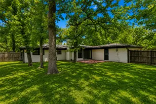 1500 W Lavender Ln, Arlington, TX 76013 - Photo 28