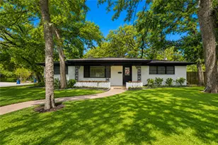 1500 W Lavender Ln, Arlington, TX 76013 - Photo 1