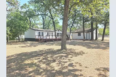 100 Crow Street, Mabank, TX 75156 - Photo 32