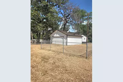 100 Crow Street, Mabank, TX 75156 - Photo 4