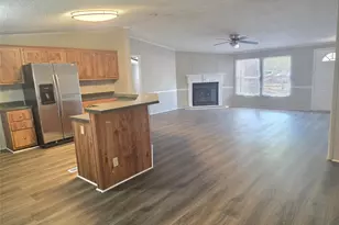 100 Crow St, Mabank, TX 75156 - Photo 6