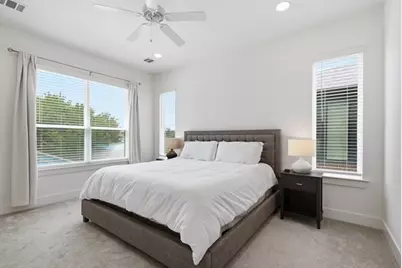 2817 Stanley Avenue, Fort Worth, TX 76110 - Photo 12