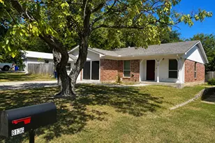 8136 Richard St, White Settlement, TX 76108 - Photo 2