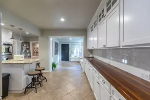 1102 Oldham Ln, Abilene, TX 79602 - Photo 6