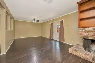 7608 Bridges Ave, Richland Hills, TX 76118 - Photo 10