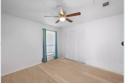 807 Fondren Drive, Arlington, TX 76001 - Photo 12