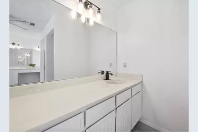 807 Fondren Drive, Arlington, TX 76001 - Photo 14