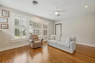 1320 Virginia Pl, Fort Worth, TX 76107 - Photo 4