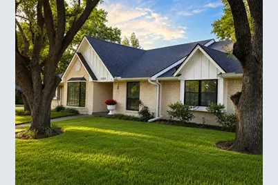7205 La Manga Drive, Dallas, TX 75248 - Photo 1