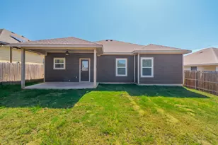 2016 Langston St, Fort Worth, TX 76105 - Photo 22