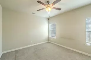 2016 Langston St, Fort Worth, TX 76105 - Photo 8