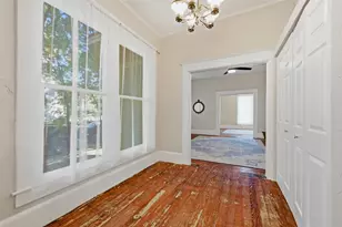 512 S Elm St, Sherman, TX 75090 - Photo 16