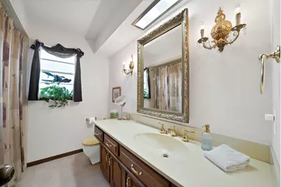 9630 Fallbrook Drive, Dallas, TX 75243 - Photo 32