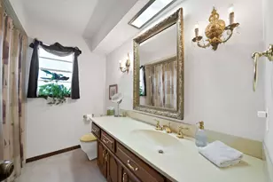 9630 Fallbrook Dr, Dallas, TX 75243 - Photo 32