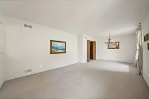 9630 Fallbrook Dr, Dallas, TX 75243 - Photo 8