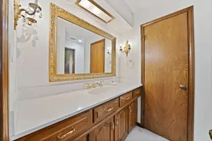 9630 Fallbrook Dr, Dallas, TX 75243 - Photo 14