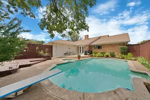 9630 Fallbrook Dr, Dallas, TX 75243 - Photo 2