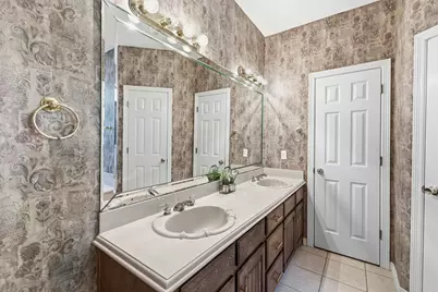 611 Dancer Lane, Lancaster, TX 75146 - Photo 20