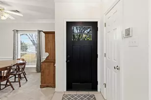 611 Dancer Ln, Lancaster, TX 75146 - Photo 10
