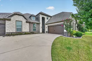 1025 Claystone Rdg, Fort Worth, TX 76028 - Photo 2