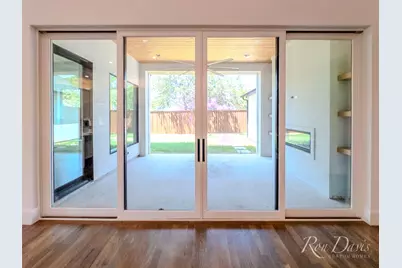 9845 Lenel Place, Dallas, TX 75220 - Photo 28