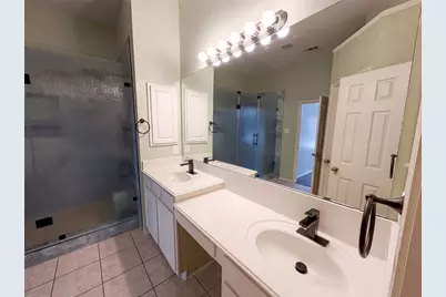 1213 Whitecreek Drive, Glenn Heights, TX 75154 - Photo 16
