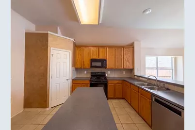 1213 Whitecreek Drive, Glenn Heights, TX 75154 - Photo 2