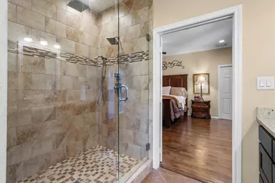 301 Meadow Knoll Drive, Double Oak, TX 75077 - Photo 20