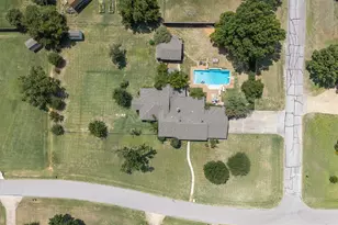301 Meadow Knoll Drive, Double Oak, TX 75077 - Photo 36