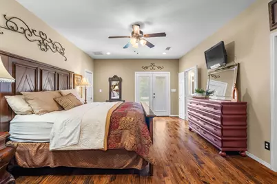 301 Meadow Knoll Drive, Double Oak, TX 75077 - Photo 16