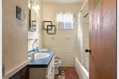820 Colgate Drive, Lancaster, TX 75134 - Photo 16