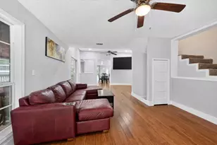 505 S Manson St, Wolfe City, TX 75496 - Photo 10