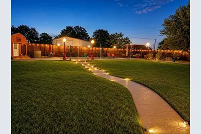 138 Green Oaks Drive, Bartonville, TX 76226 - Photo 24