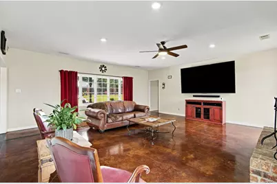 138 Green Oaks Drive, Bartonville, TX 76226 - Photo 8