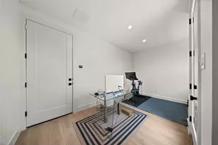 2166 Lovedale Ave, Dallas, TX 75235 - Photo 10