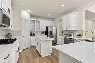 2806 Butterfield Stage Rd, Highland Village, TX 75077 - Photo 6