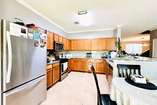 4813 Madyson Ridge Dr, Fort Worth, TX 76133 - Photo 2
