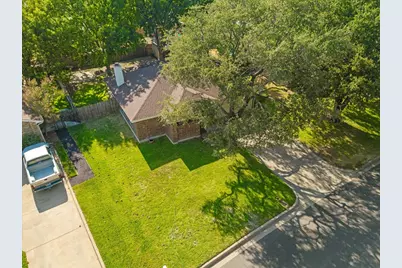 424 Grand Meadow Drive, Fort Worth, TX 76108 - Photo 8