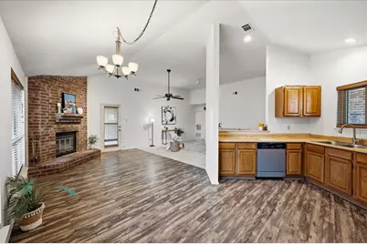 424 Grand Meadow Drive, Fort Worth, TX 76108 - Photo 16