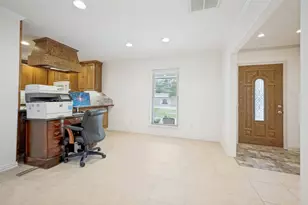 233 Oak St, Highland Village, TX 75077 - Photo 8