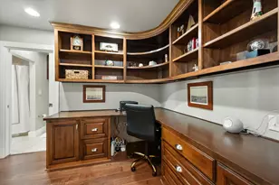 411 W 7th St, Fort Worth, TX 76102 - Photo 22