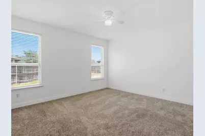10236 Fox Springs Drive, Fort Worth, TX 76131 - Photo 14