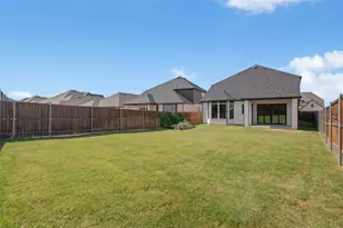 2448 Halter Dr, Aubrey, TX 76227 - Photo 32