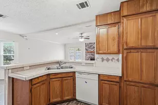 6017 Sundown Dr, Watauga, TX 76148 - Photo 14