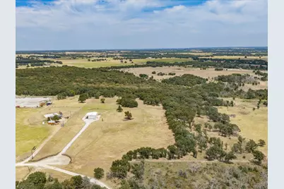 483 Legacy Lane, Bowie, TX 76230 - Photo 4