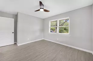 600 N Young Blvd, DeSoto, TX 75115 - Photo 10