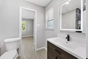 600 N Young Blvd, DeSoto, TX 75115 - Photo 12