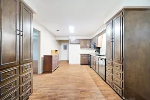 2820 W Kaufman St, Paris, TX 75460 - Photo 4