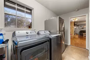 311 S College Ave, Troy, TX 76579 - Photo 24