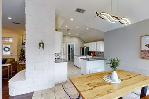 432 Shelby Dr, Burleson, TX 76028 - Photo 8